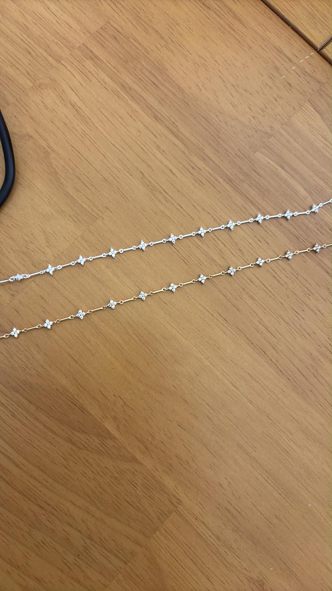 CZ clover chain