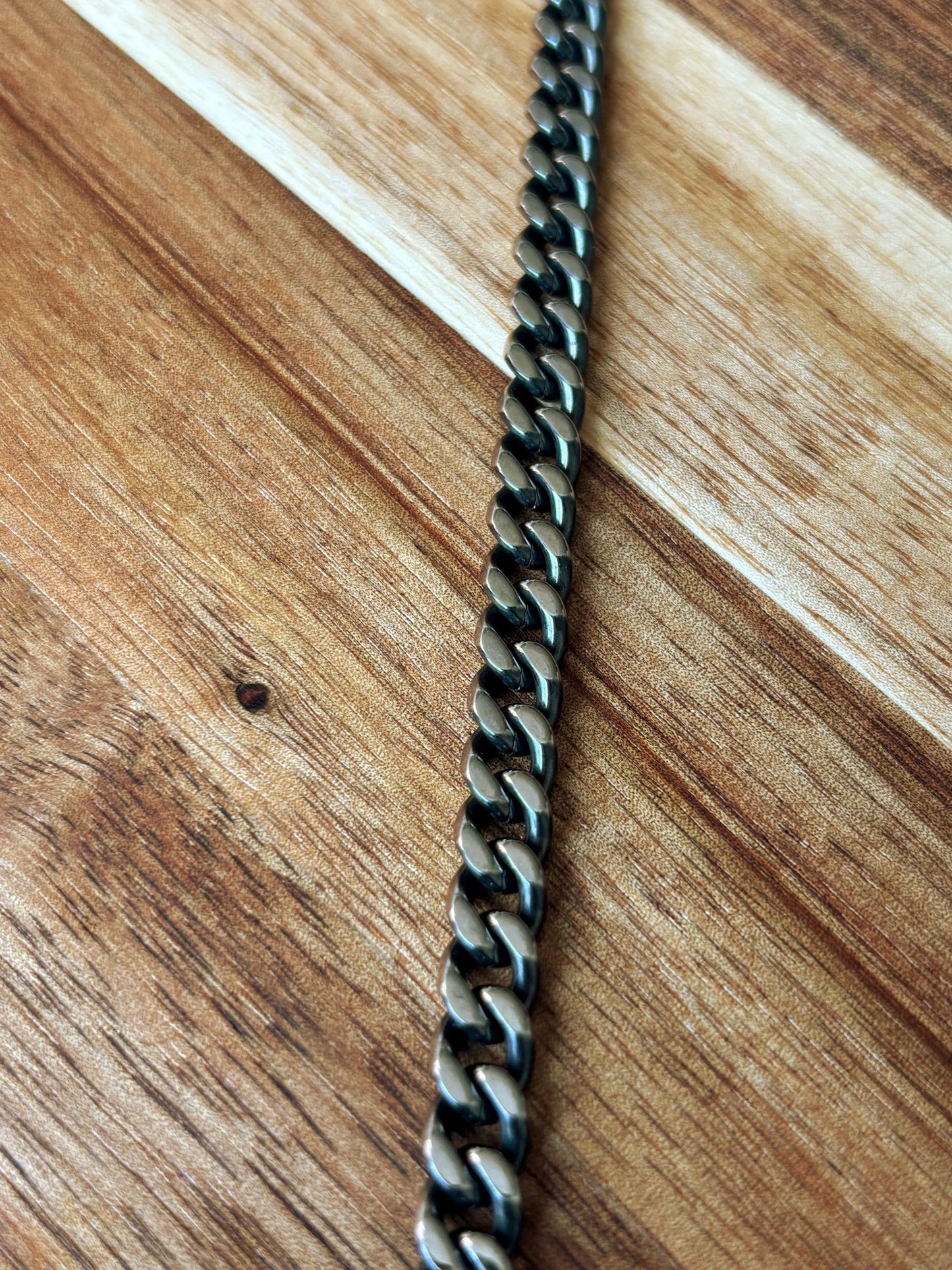 9mm x7.5mm Hammered Stainless Steel Two Tone Curb Chain By The Foot