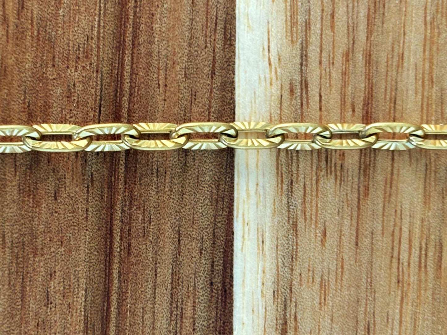 Kinked Paperclip Cable Chain, 6mm x 3mm Brass, Sold by Foot