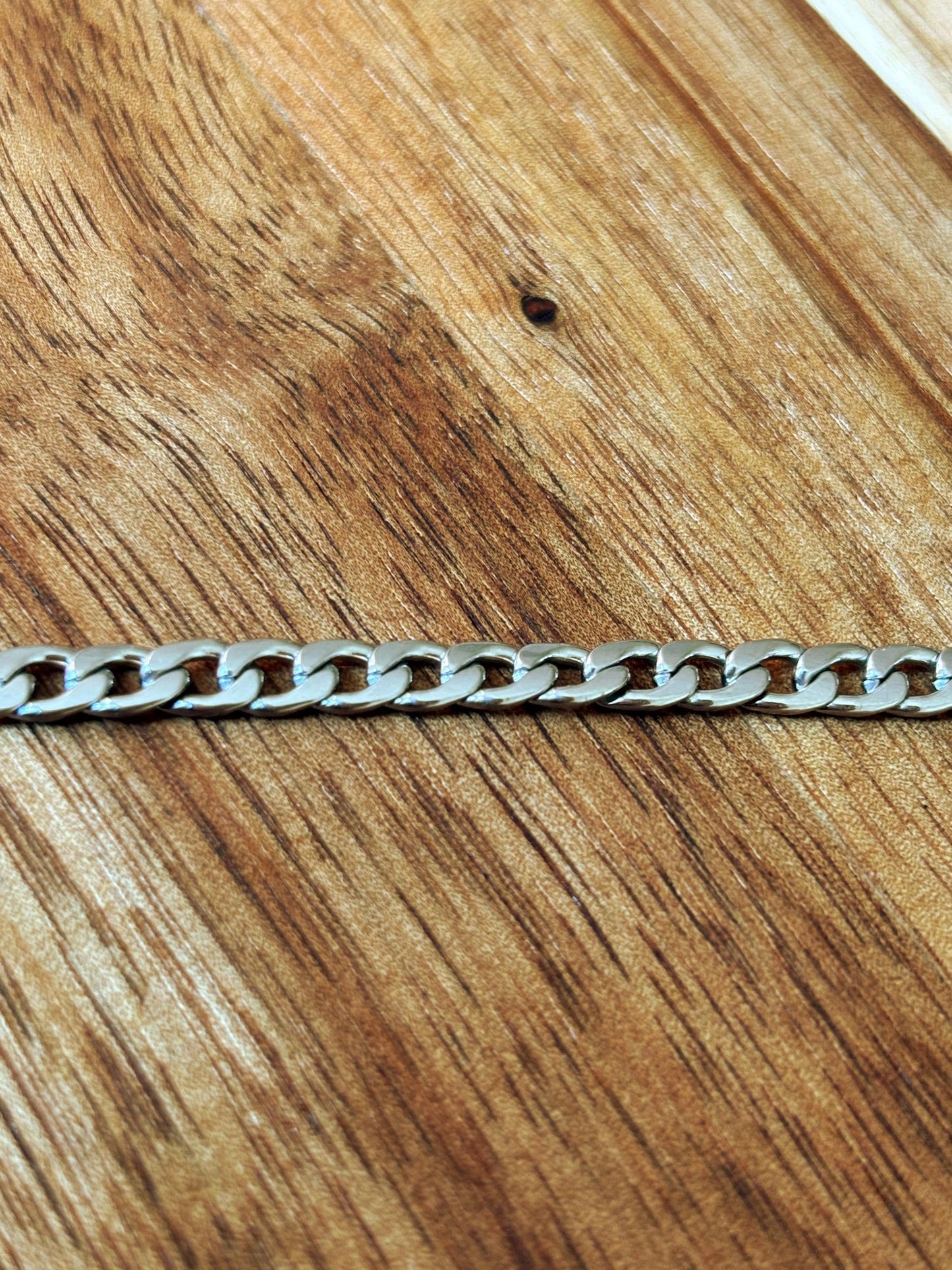 6.5 x 4.6 mm curb stainless steel curb chain sold by the foot