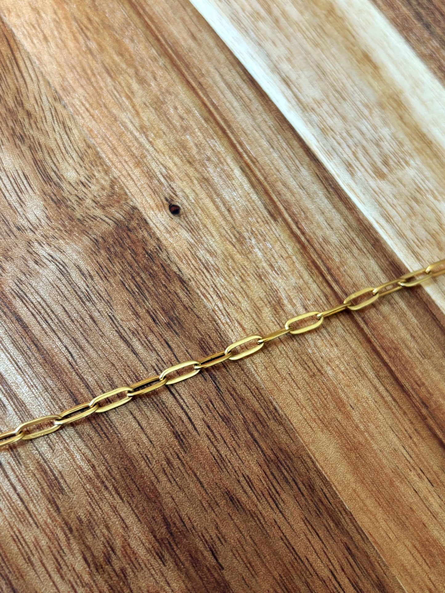 Paper clip chain non-tarnish gold stainless steel small size sold by the foot
