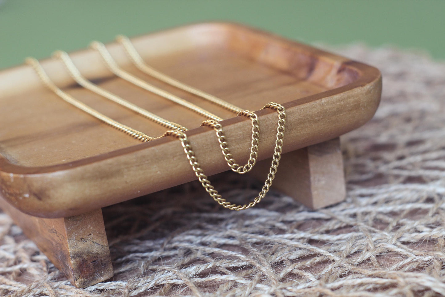 Curb chain non-tarnish gold 4 mm x 3 mm stainless steel sold by the foot