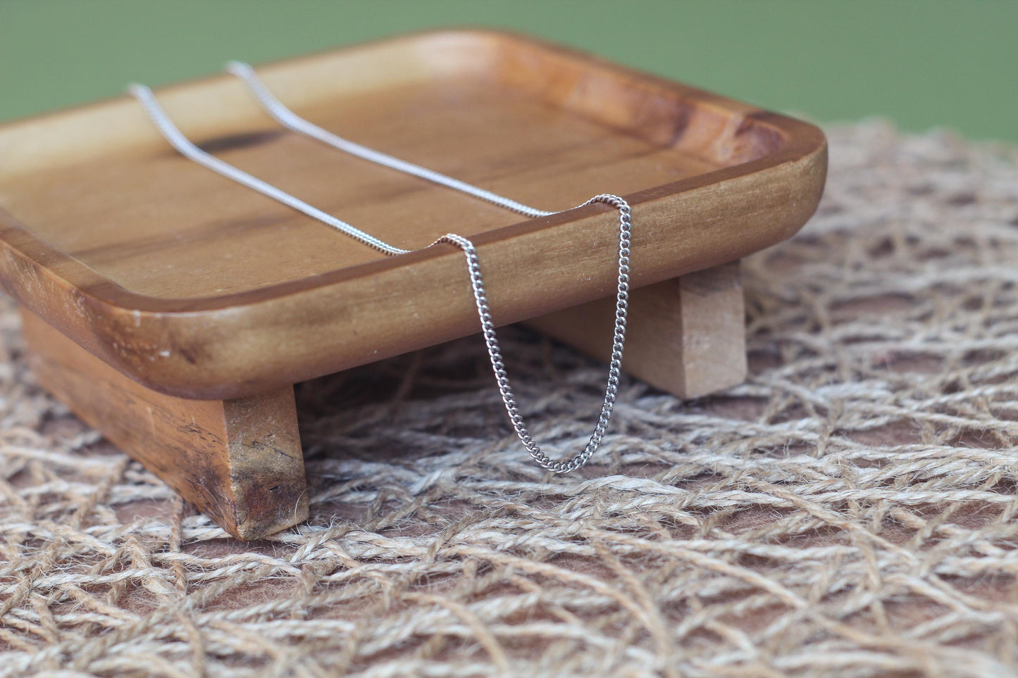 4mm x 3mm slightly twisted oval links Stainless Steel Curb Chain sold by the Foot